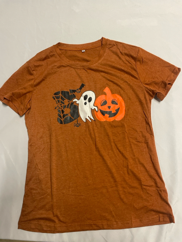 NEW Cute Halloween themed t shirt size Small