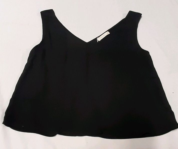 New Size M Sugar Rain Lightweight Top