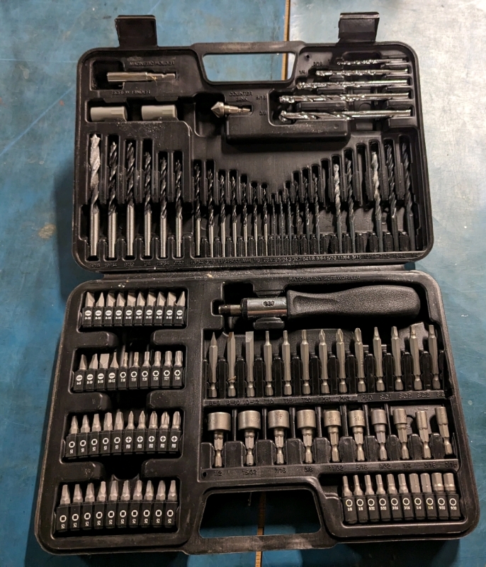 Black & Decker Drill Bit and Screw Set. *Not complete*