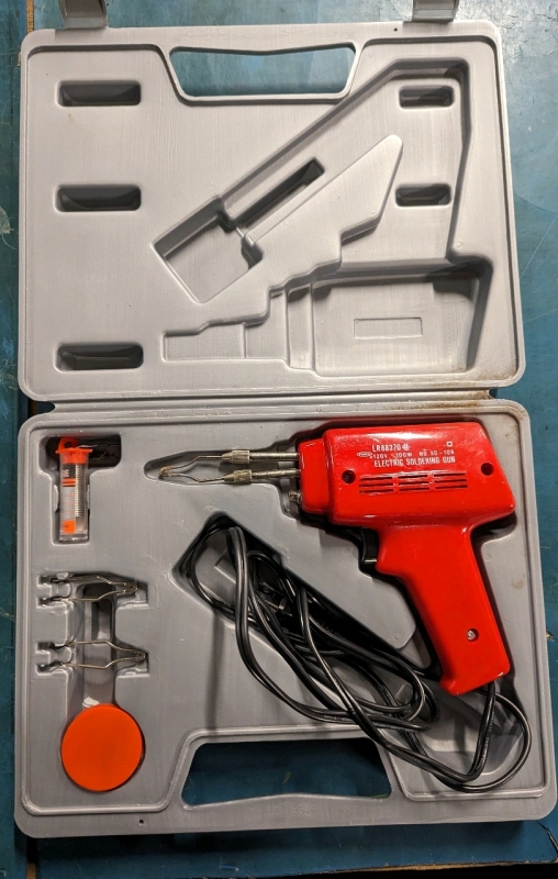 Pemco LR88370 Electric Soldering Gun + Accessories.
