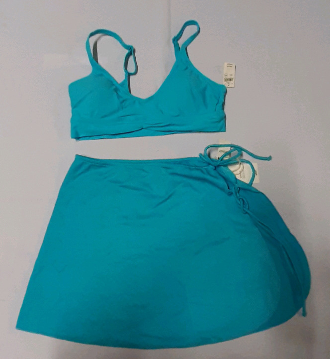 New Size L Aerie Bathing Suit Top Size M Sarong