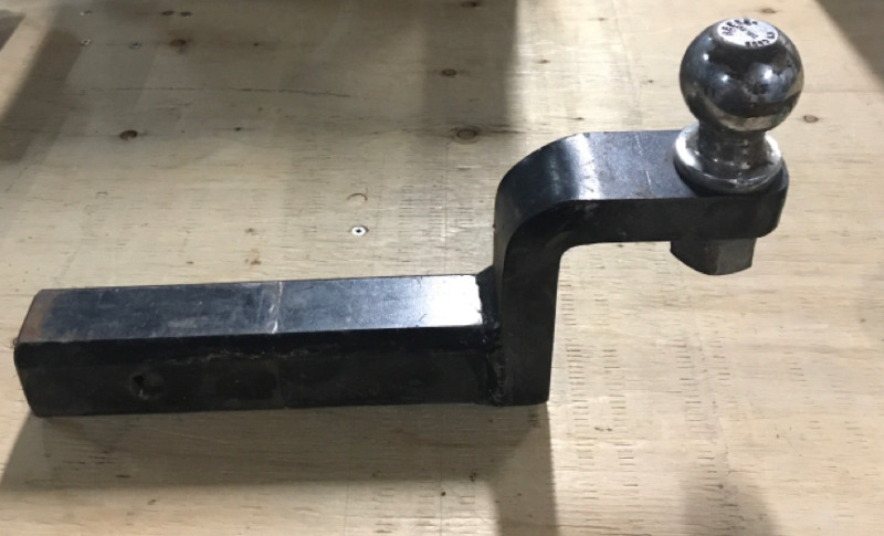 2&rdquo; Ball Trailer Hitch no pin