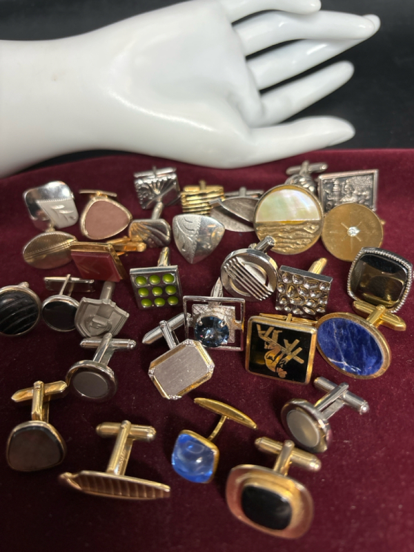 Large lot Orphan unsorted Cuff Links