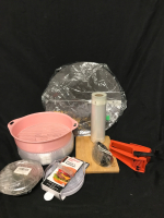 Various Kitchen Supply Lot