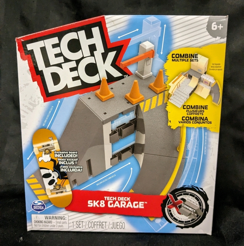 New TECH DECK SK8 Garage