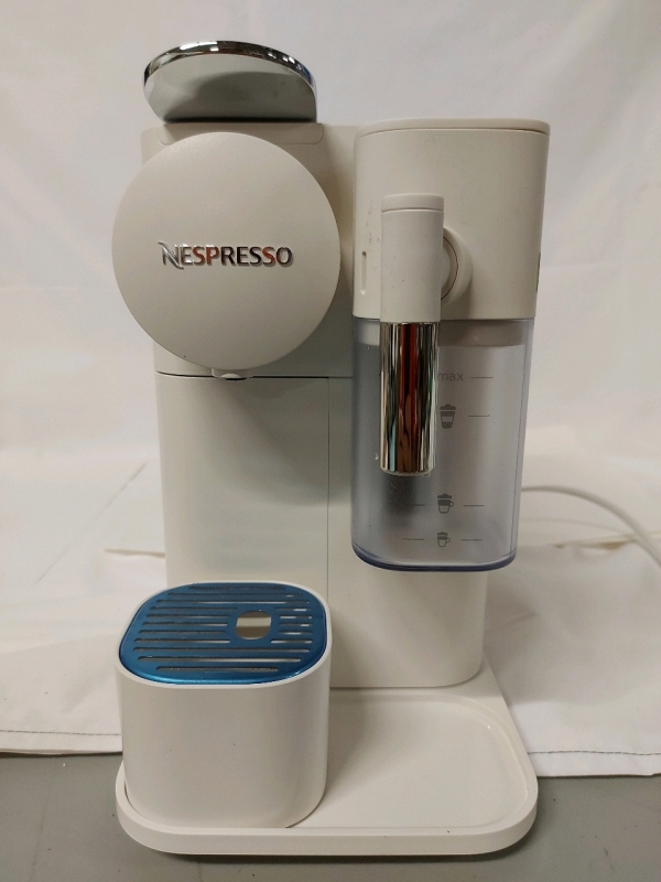 As New DeLonghi Nespresso Lattissima One Espresso Machine And Sample pack