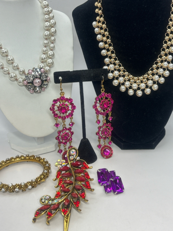Rhinestone Necklaces Hairclip Statement Hot Pink Earrings