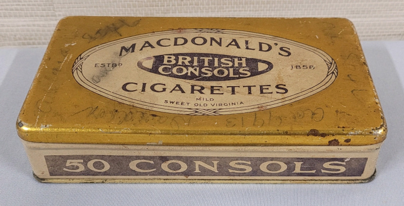 Vintage MacDonald’s British Consols Cigarettes Tin . Measures approx. 4″ x 3″ x 1.5″