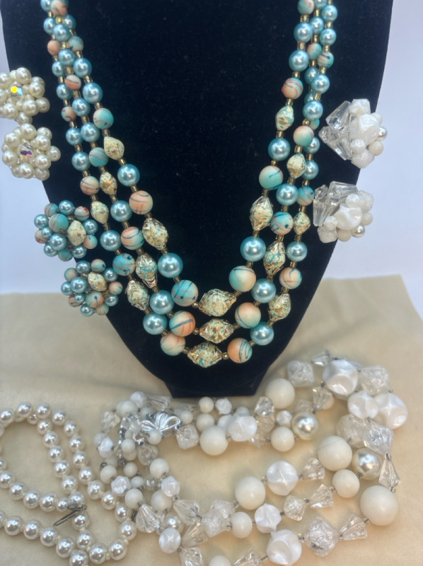 Three Beautiful Vintage Necklaces With Earrings Teal