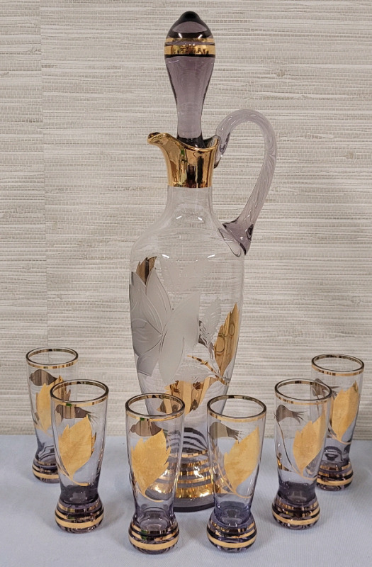 Vintage Mid-Century Modern Rose Etched Glass Decantor & Six (6) Glasses . All With Gold Trim