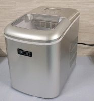 Kumio Ice Maker , Model # ICM1215 . Tested Powers Up , Not Tested Beyond Power Up