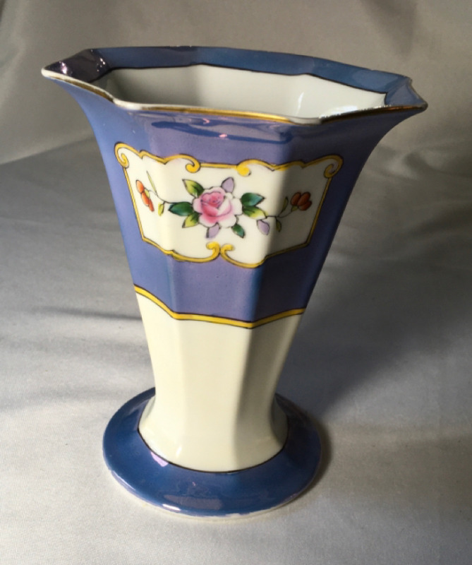 Early Noritake Blue Lustre Vase