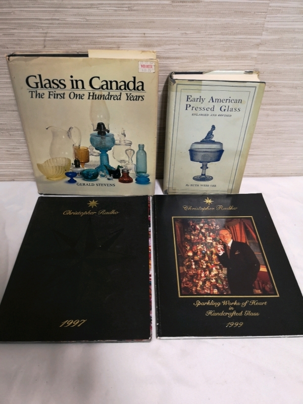 4 Collector Reference Books - Glass