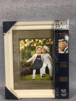 New Photo Guard 8&rdquo;x10&rdquo; Picture Frame