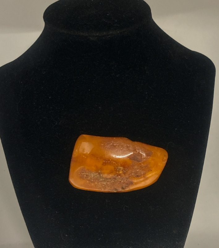 Vintage Free Form Natural Amber Brooch