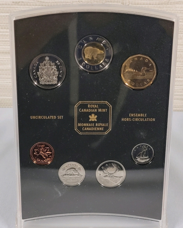2002 (1952-) Canadian Oh! Canada! Uncirculated Coin Set