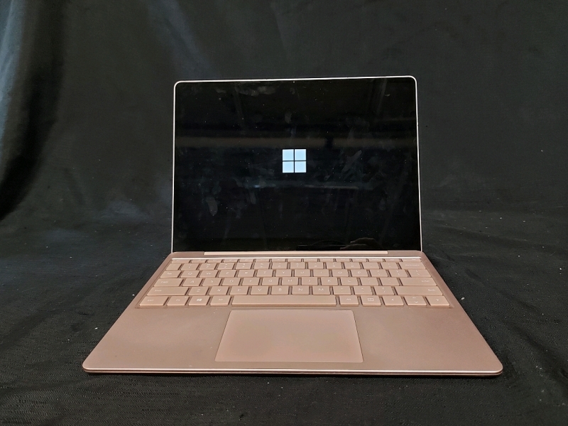 Microsoft Surface Laptop Go 10th Gen Intel i5 256GB 8GB Go Ram Platinum Model 1943 13" Screen *See Description*