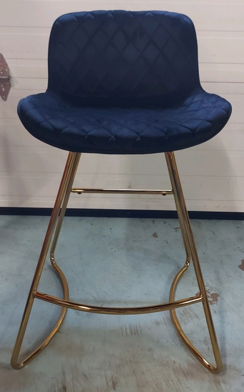 Bar Stool With Back Big Bucket Seat With Golden Legs Soft Material