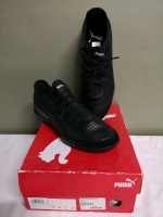New Puma Men's sz 9 TF King Pro Shoes