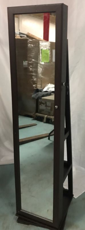 New Mirror Jewellery Cabinet Rotating Stand chips present from travel
