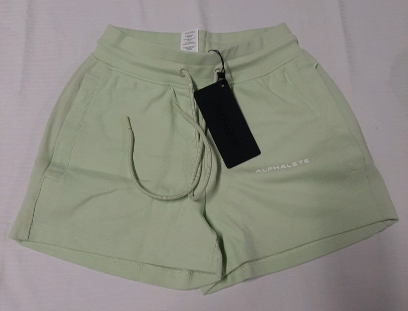New Size XS Women's Alphalete Essential Core Short