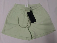 New Size XS Women's Alphalete Essential Core Short