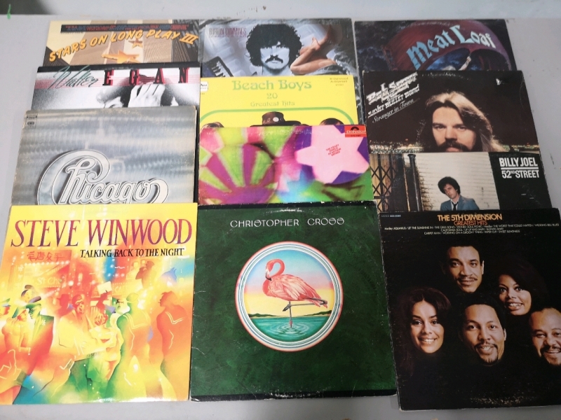 12 Vintage Records - Beach Boys, Billy Joel, Chicago ++