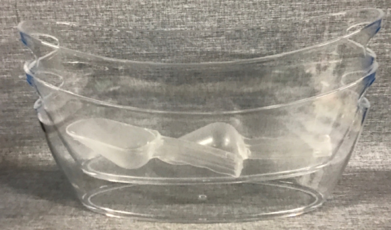 2 As New 17&rdquo;x8&rdquo; Ice Bucket for Bottle Service