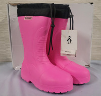 New w/Tags - Fubuki Niseko 2.0 Women's Pink Snow Boots , Size US 11