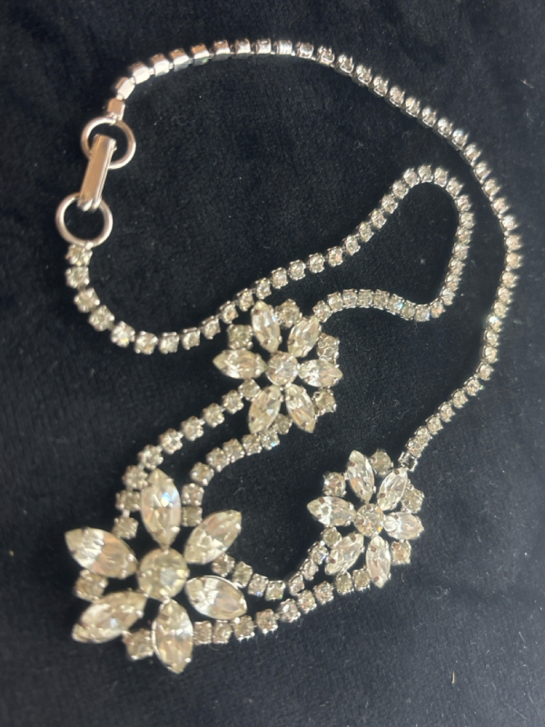 Jay FLEX Sterling 3 Flower Vintage Choker Necklace