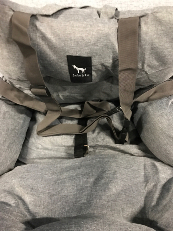 As new 12&rdquo;x20&rdquo; Jacko & Co Car Pet Seat
