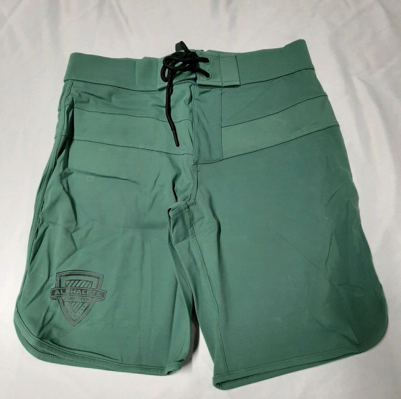 New Size 30 Alphalete Men's Titan Board Shorts