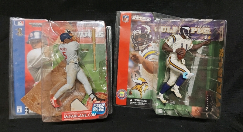 McFarlane's Sportspicks Albert Pujols And Daunte Culpepper And Accessories Open Box Great Condition