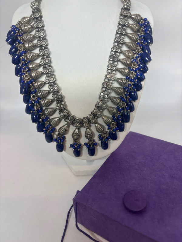 Fantastic Choker Snake Chain Blue Drop Statement