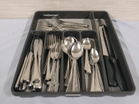 Oneida Craft Deluxe Community Silverware & Other . 50+ Pieces