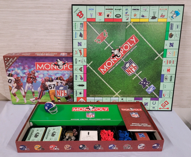 MONOPOLY NFL Edition . Open Box , Appears Complete