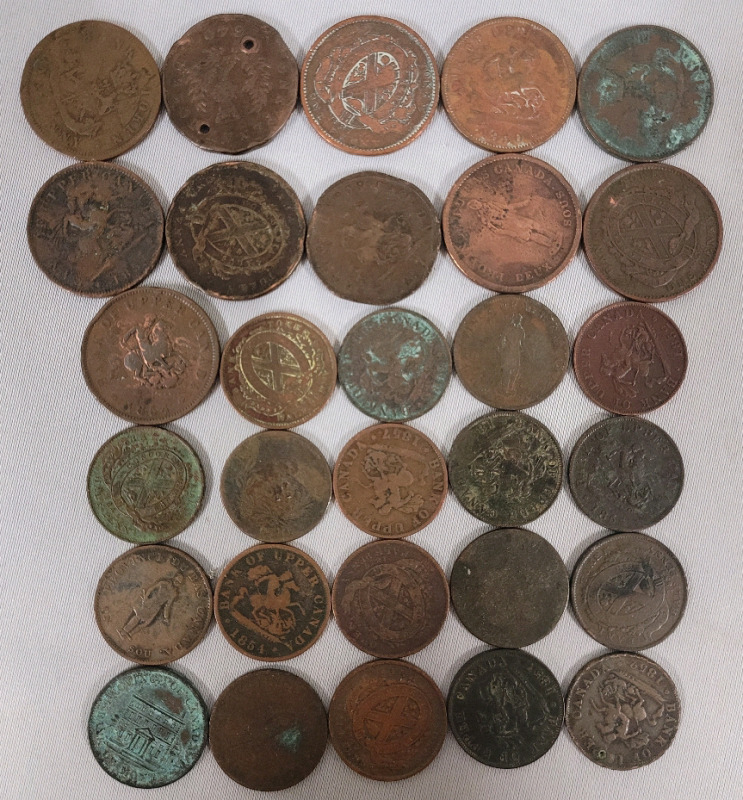 Mid 1800s Canadian Bank Half Cent & One Cent Bank Tokens . 30 Coins Various Condition