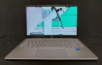 HP Laptop 14" ep0063c1 *BROKEN MONITOR*