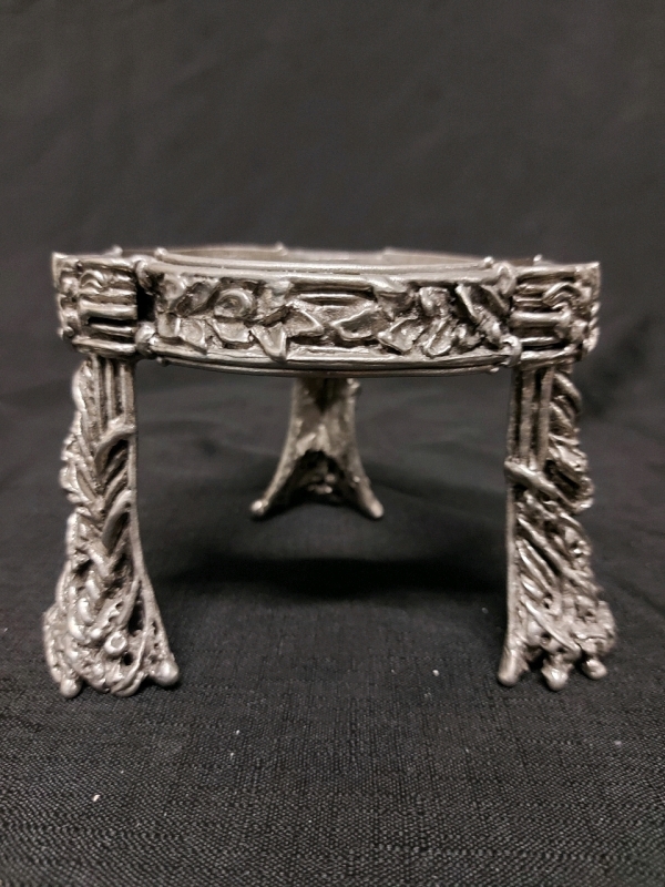 Lazaro New York 1992 Stand Base Pewter 5"x3.25"