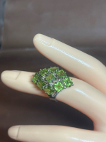 925 Sterling Silver Peridot Ring Diamond Shaped