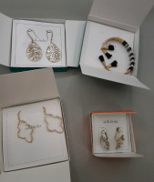 New 4 New in Box Stella & Dot Jewellery
