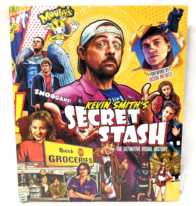New Kevin Smith's SECRET STASH : The Definitive Visual History (Hardcover) Retailed for $85!