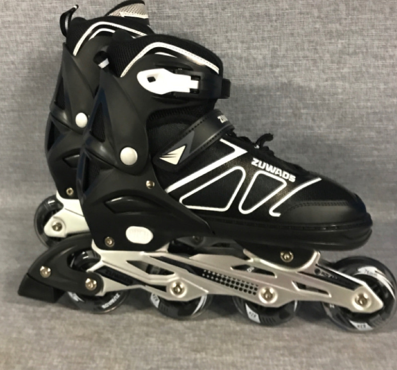 Zuwads Roller Blades 9-8 Size Light up Wheels