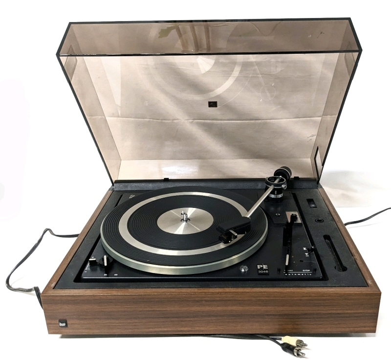 Vintage Dual PE 3046 Turntable Record Player 17" x 14.25" x 6.2"