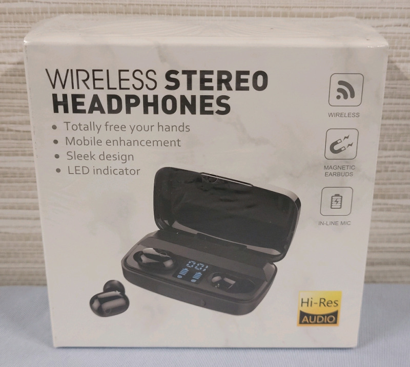 New - Hi-Res Audio Wireless Stereo Headphone Earbuds , Black . Sealed