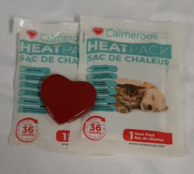 New 2 Calmeroos Puppy/Kitten Heat Pacs & a Red Battery Operated Heart that Feels Like a Heartbeat When Turned On