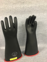 New 16&rdquo; Long Rubber Gloves Salisbury expiring Aug 07 2014
