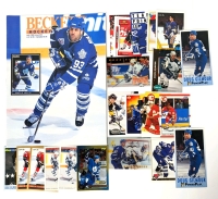 Doug Gilmour NHL Collection : 1993 Beckett Hockey Magazine & Assorted Cards