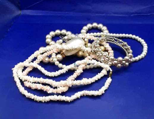 Mixed Costume Jewellery Lot