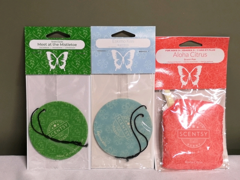 Scentsy Circle Air Fresheners + Scent Pack